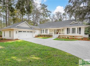 3 Isham Ln, Savannah, GA 31411