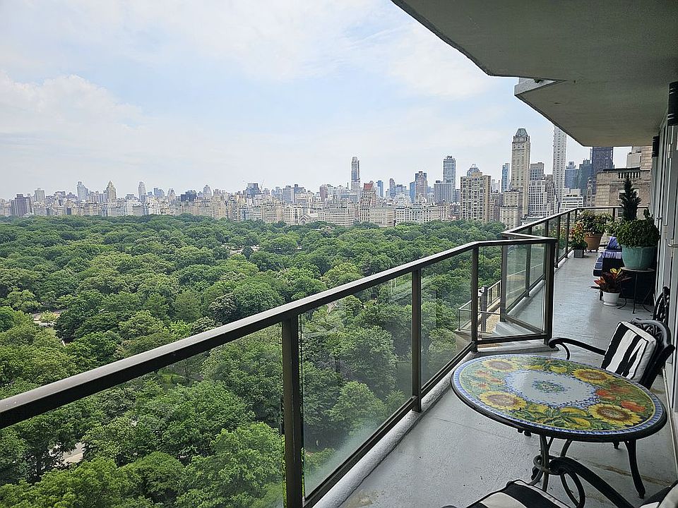 1st image of 210 Central Park S #23CD