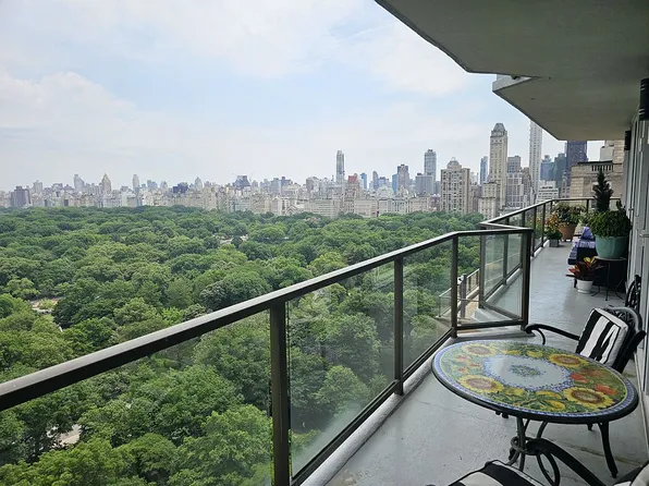 210 Central Park S #23CD, New York, NY 10019
