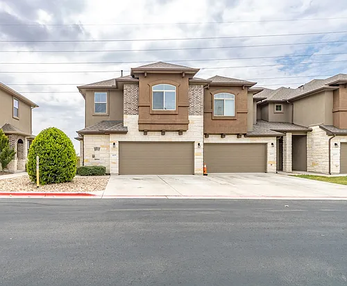 2880 Donnell Dr Photo 1
