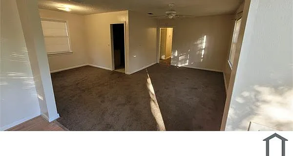 3527 Hibiscus St — Photo 5