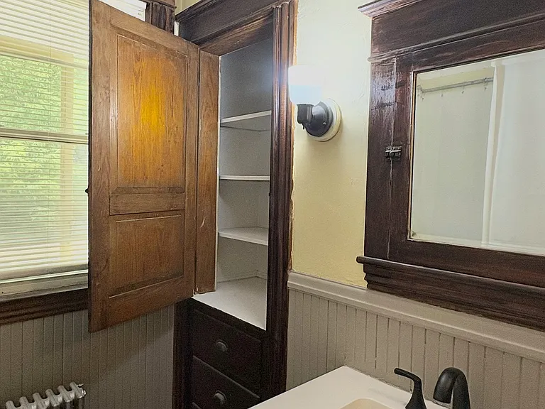 203 Pine St #5 — Photo 12