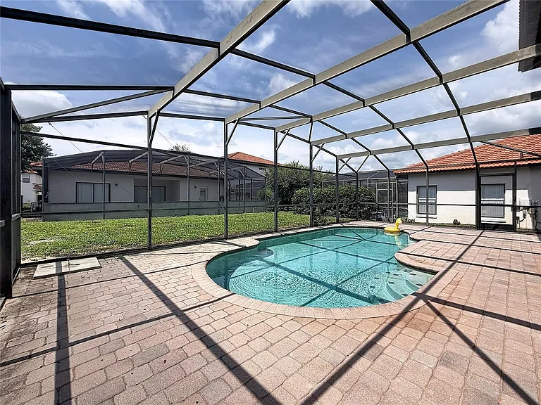 16710 Caribbean Breeze Way — Photo 15