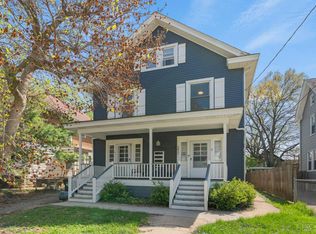 2033 Maple Ave, Cincinnati, OH