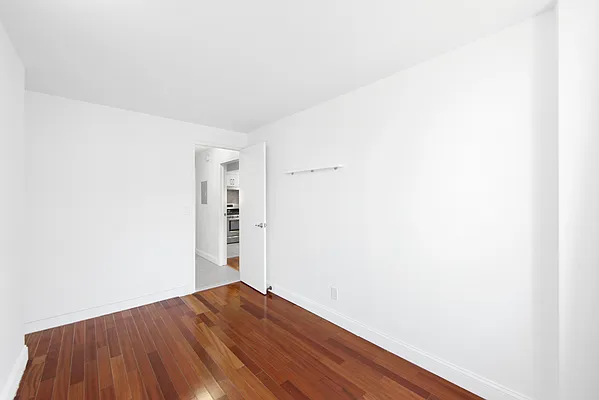 Rented by Corcoran | media 15