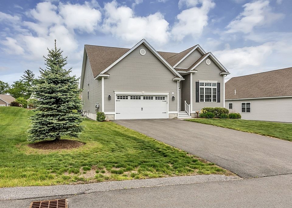 1st image of 1 Honeycrisp Cir #1