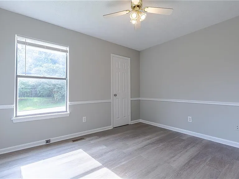 409 Arnold Rd — Photo 14