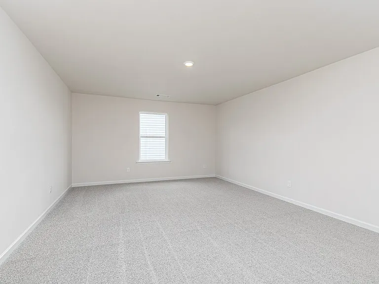 703 Berkeley Dr — Photo 9