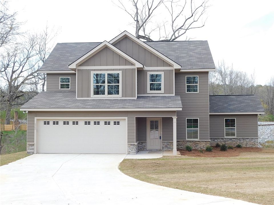 1st image of 2702 E Point Way