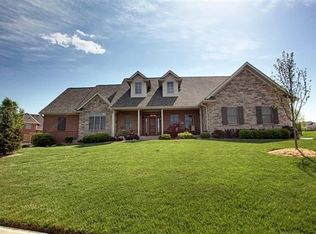 2285 Abbey Ln, Xenia, OH 45385