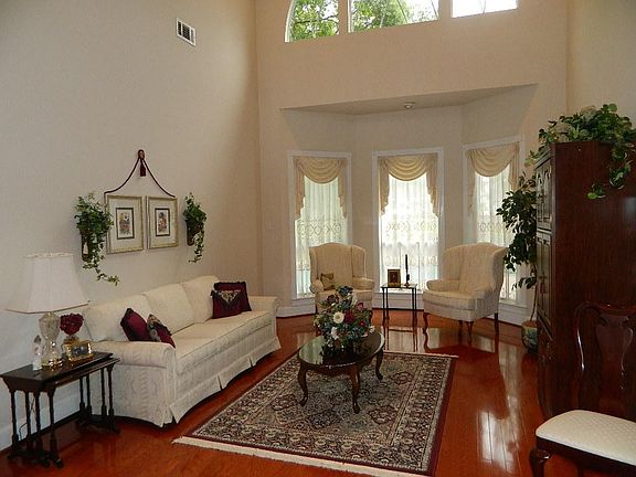 3rd image of 5307 Oakdale Creek Ct