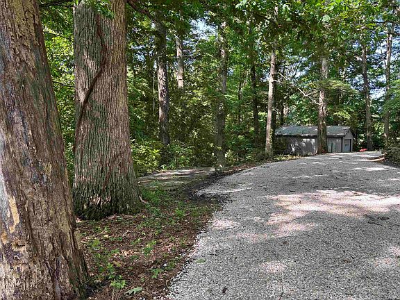 4th image of 2429 Koring Rd