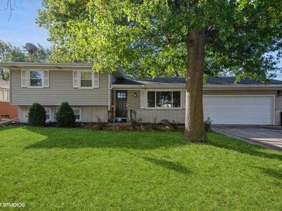 2195 W 93rd Pl, Crown Point, IN, 46307