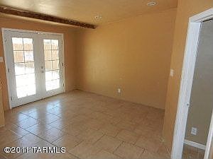4th image of 3743 E 23rd St