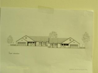 9 Perpali Ln, Cranston, RI 02920