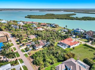 1080 Caxambas Dr, Marco Island, FL 34145