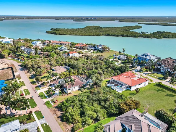 1080 Caxambas Dr, Marco Island, FL 34145