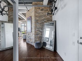 736 Dundas St E PENTHOUSE 2, Toronto, ON M5A2C5