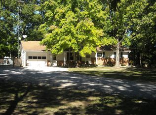 6354 Shuler Rd, Salem, IL 62881