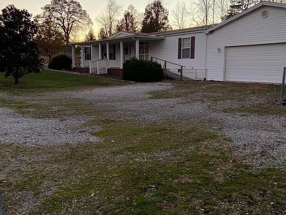 3rd image of 368 Mimosa Ln