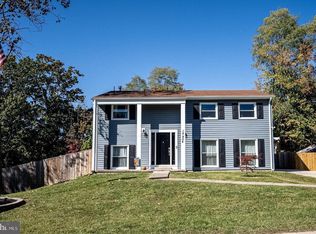 18904 White Oak Dr, Triangle, VA 22172