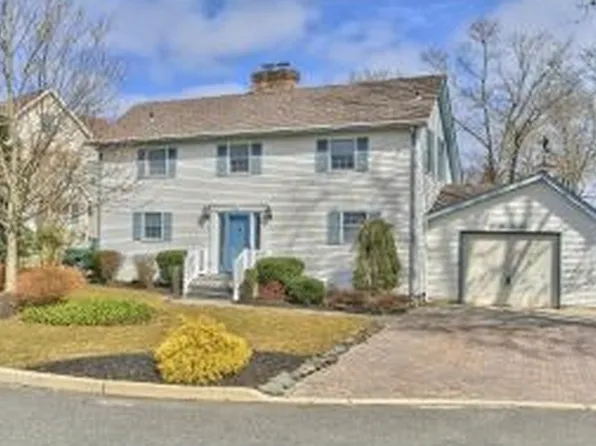 337 Chestnut Dr, Manahawkin, NJ 08050