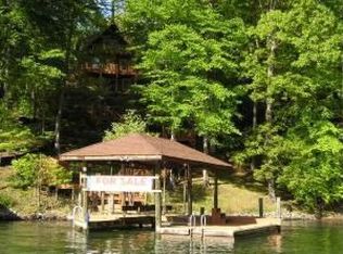 101 Highview Dr, Moneta, VA 24121