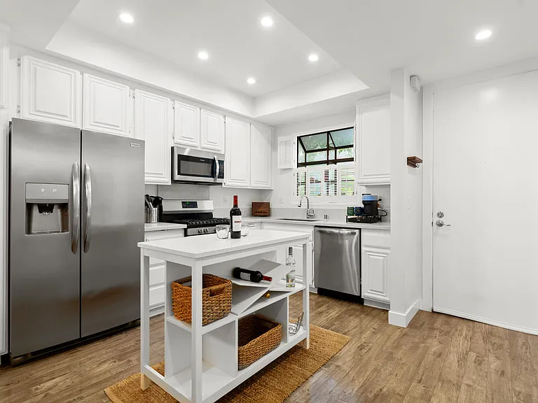 8687 Falmouth Ave #103 — Photo 6