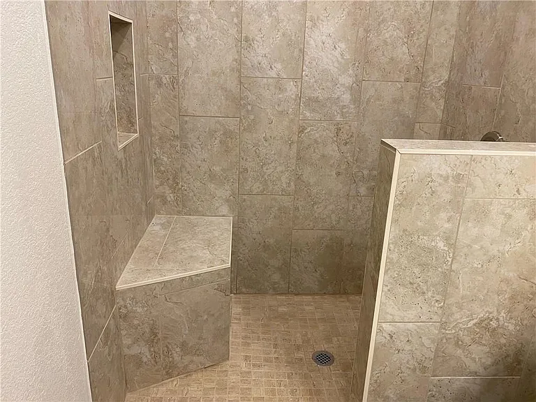 712 Estes Park — Photo 19