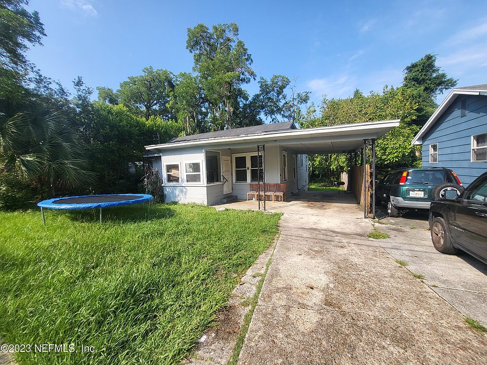 1st image of 6454 LANARK Avenue