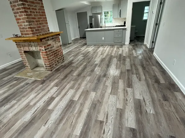 2021 Hudson St, Savannah, GA 31415
