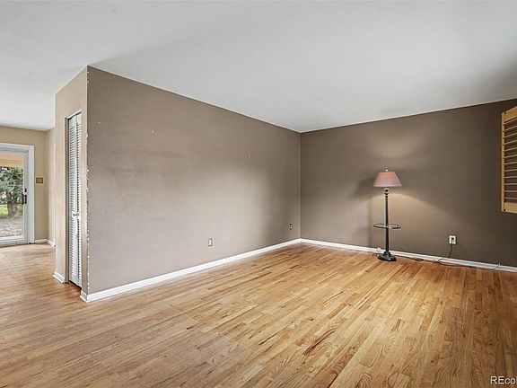 5th image of 775 S Glencoe Street