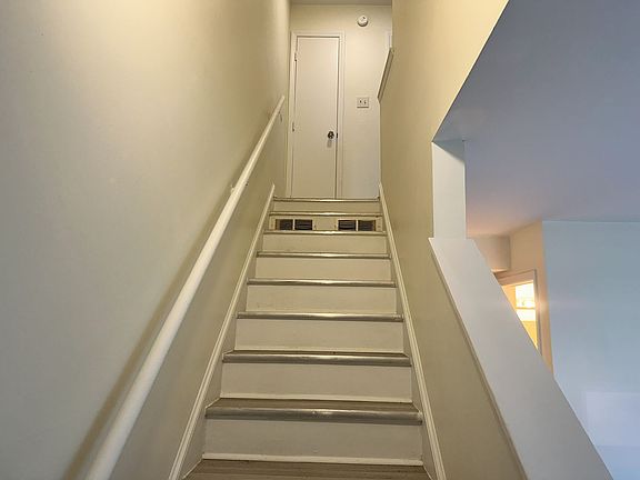 5th image of 1107 Dayton St APT L