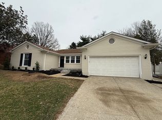 4203 Cottagehill Rd, Jeffersontown, KY 40299