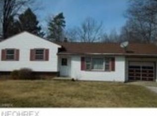 8095 Plains Rd, Mentor, OH 44060