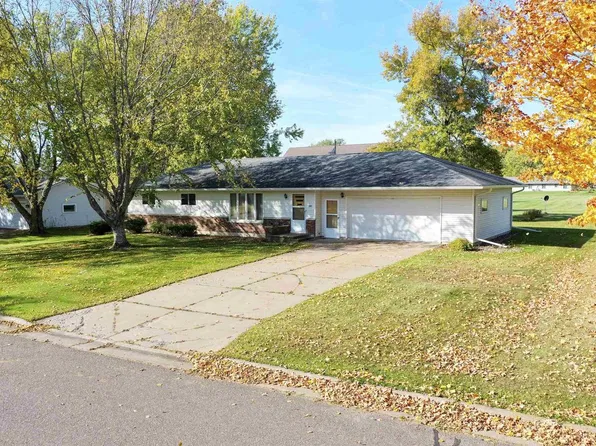 303 S 2ND LANE, Abbotsford, WI 54405