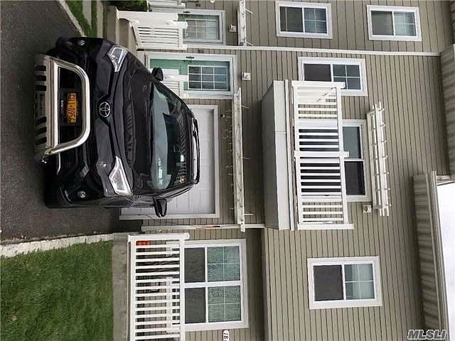 1st image of 189 Sea Grass Ln