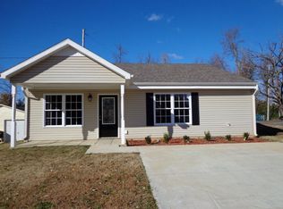 93 Woodlawn Dr, Madisonville, KY 42431