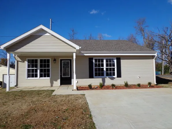 93 Woodlawn Dr, Madisonville, KY 42431