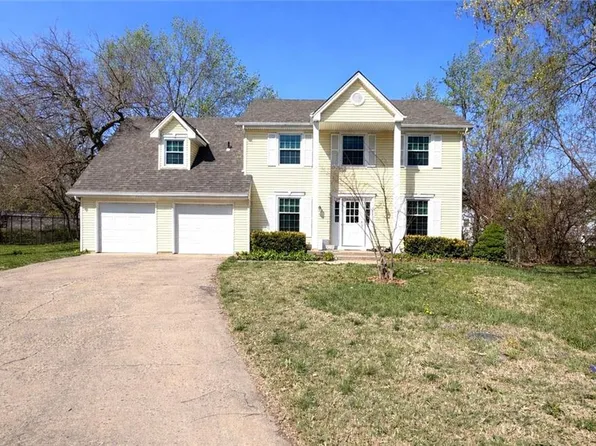 16109 W 150th St, Olathe, KS 66062