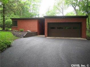 4489 Broad Rd, Syracuse, NY 13215