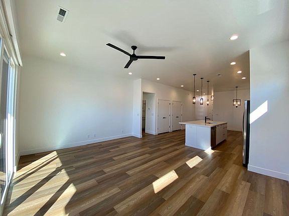 5th image of 152 S Desert Saguaro Ln