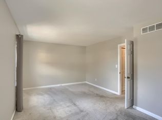 700 Windvue Dr, Pittsburgh, PA 15205