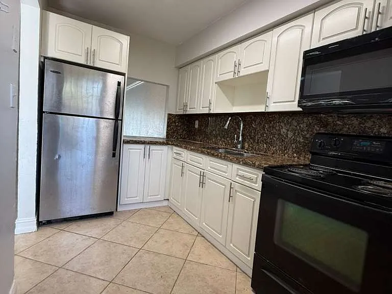 6143 Orange Dr — Photo 5