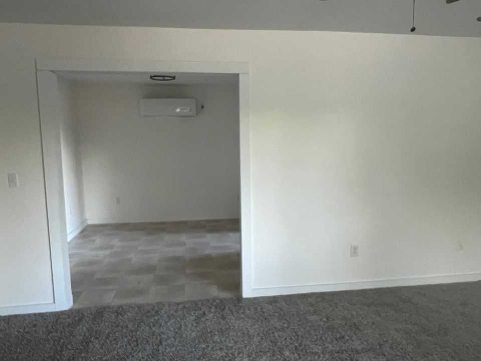 1st image of 803 Maude Ave #803