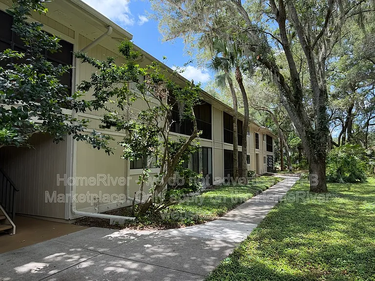 6010 Laketree Ln #H — Photo 14