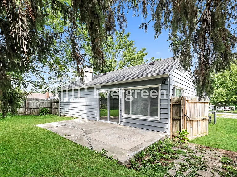 1513 Bauer Ave — Photo 15