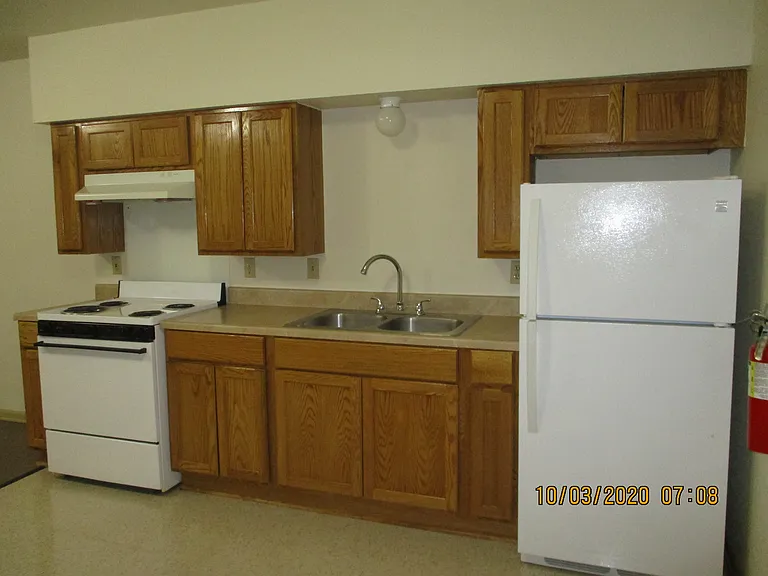 933 N Reed St — Photo 5