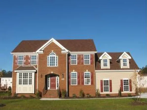 106 Ferguson Pl, Suffolk, VA 23435