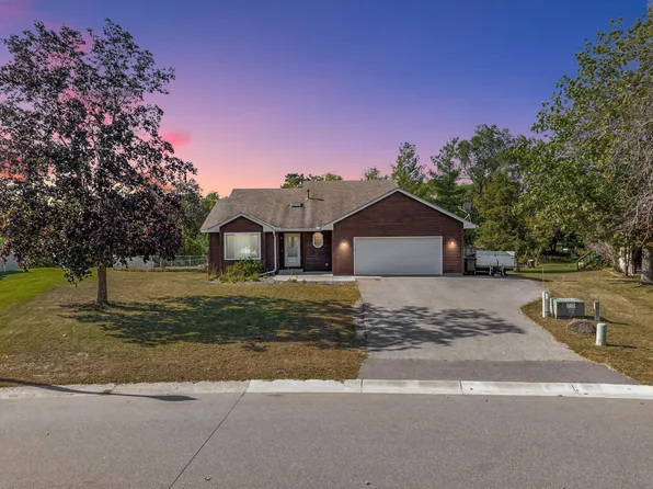 12170 Woodbine St NW, Coon Rapids, MN 55433